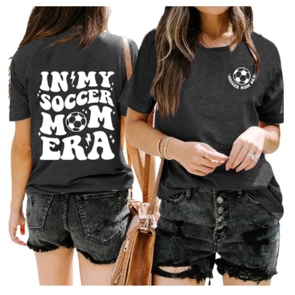 In My Soccer Mom Era Gray and White Short Sleeve T-Shirt Soccer Graphic Size M